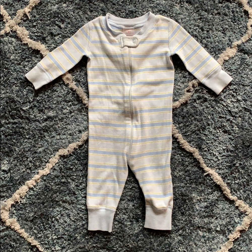 Hannah Andersson one piece zippered sleeper